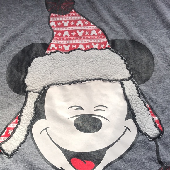 Awesome Mikey Mouse with fuzzy hat long sleeve tshirt/pyjama top super comfy! - Picture 2 of 4
